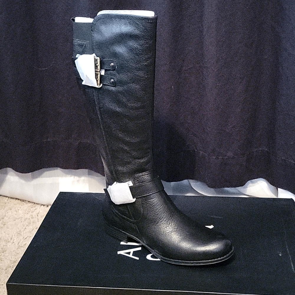 Wide Calf Black Knee High Boots